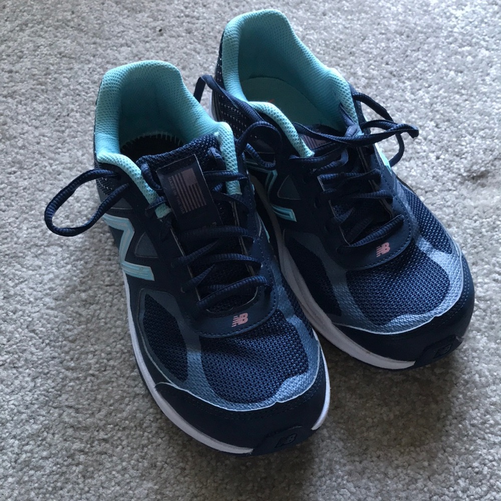 New Balance 1540 Blue Athletic Running Shoes with Mesh Upper
